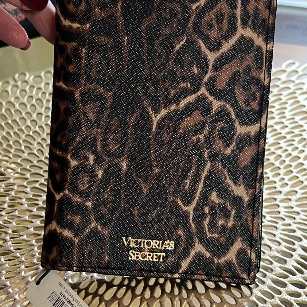 Victoria's Secret Leopard Print PASSPORT HOLDER